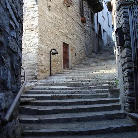 Casa Mina Lake Como Ferienhaus *